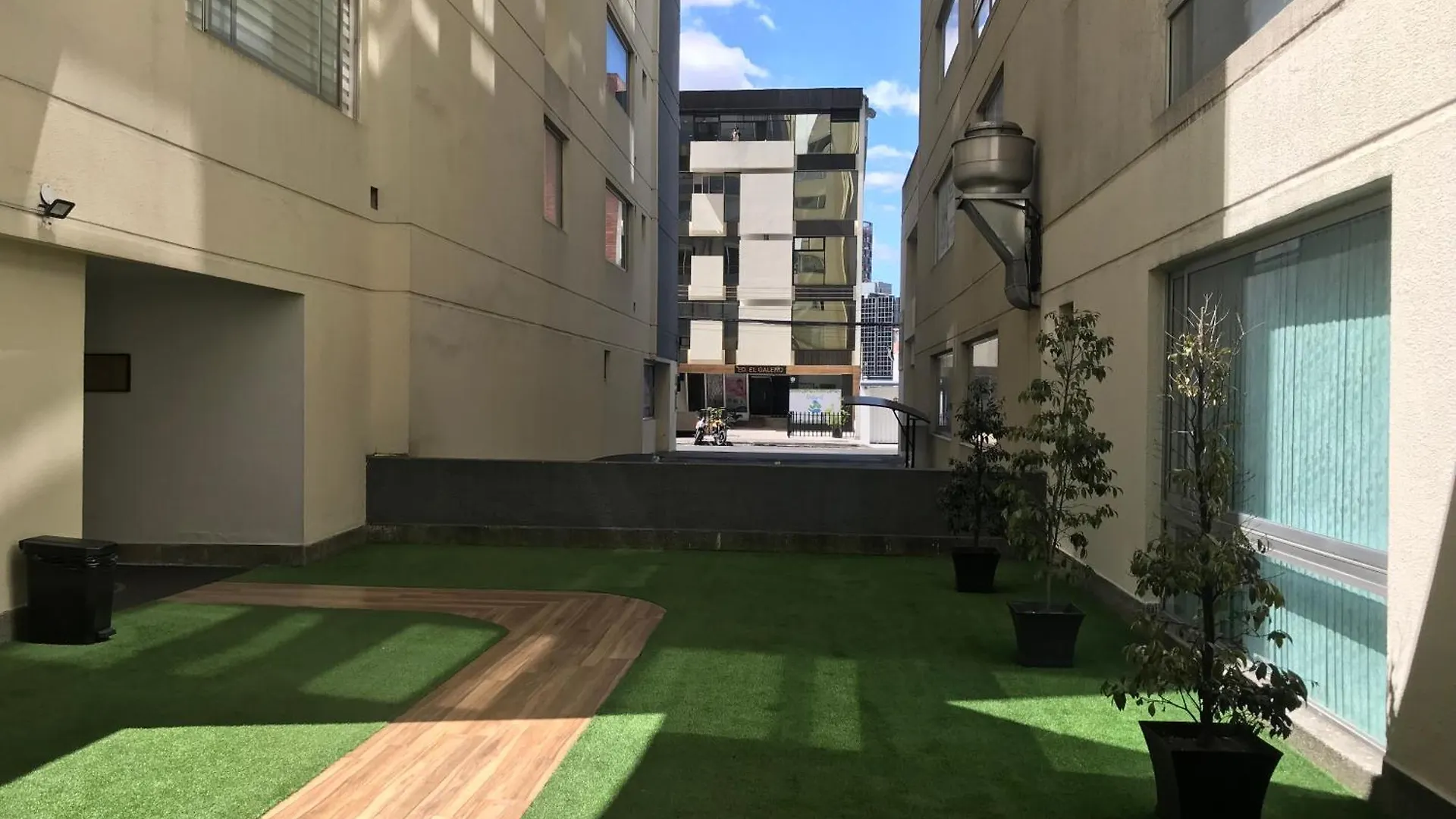 Naturalhome Apartment Edificio Italia Quito